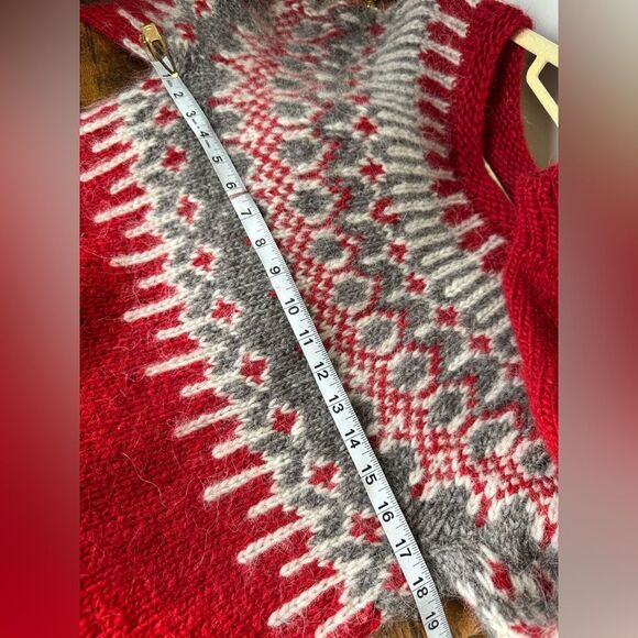 NEW ICELANDIC 100% WOOL BIG SWEATER HAND MADE size M fisherman red white unisex - Picture 9 of 17